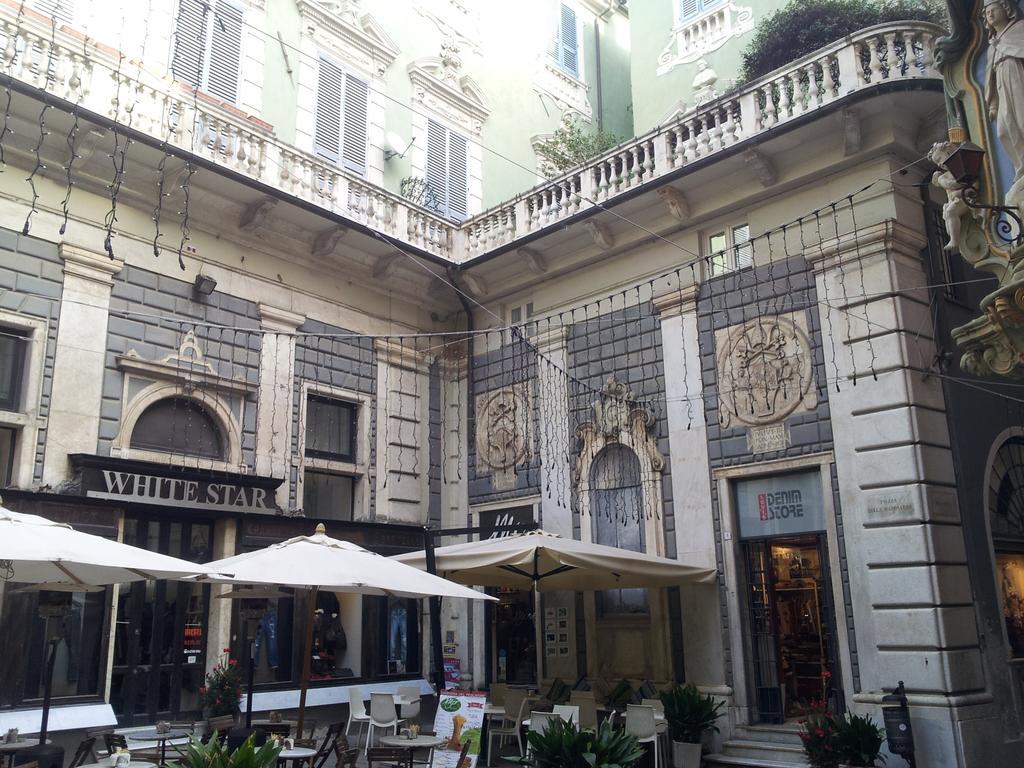 Appartamento Piazzetta La Maddalena Savona Bilik gambar